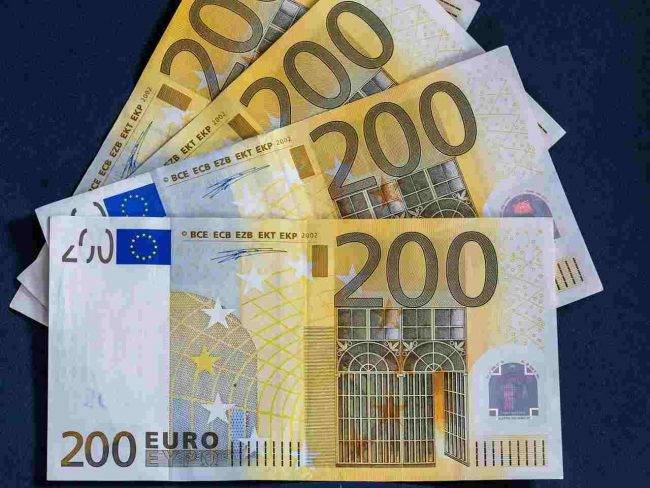 Decreto maggio 2020: bonus 800 euro e 5000 euro a fondo perduto