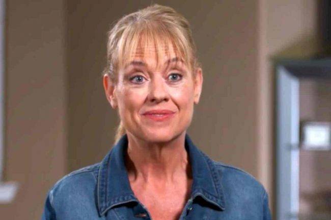 Barbara, Dr Pimple Popper (fonte Youtube)