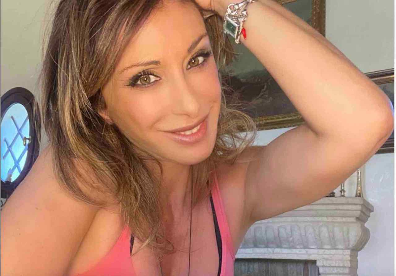 Sabrina Salerno selfie