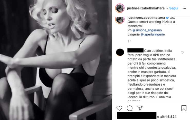 Justine Mattera sexy in lingerie, ma criticata: "Leccac**** di turno"