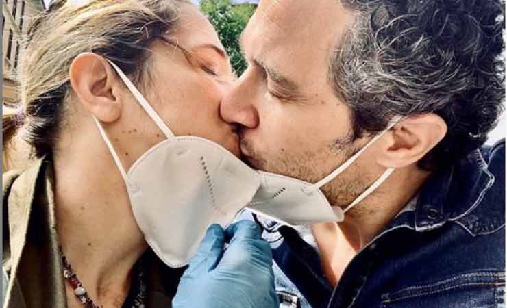 Francesca Barra, quel dettaglio di Claudio Santamaria che la emoziona