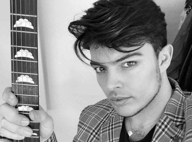 Stash (fonte Instagram @thekolors_stash)