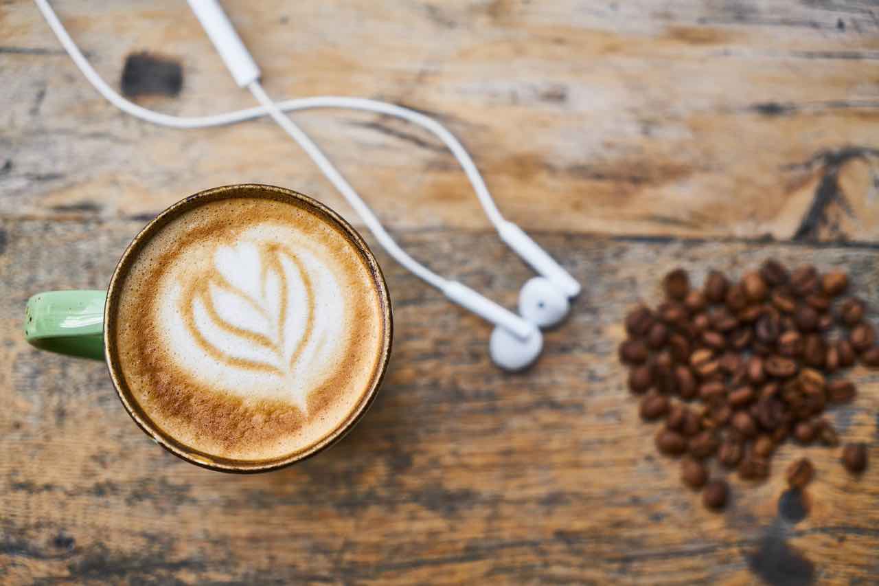 Caffè, è vero che fa dimagrire? Come consumarlo per restare in forma