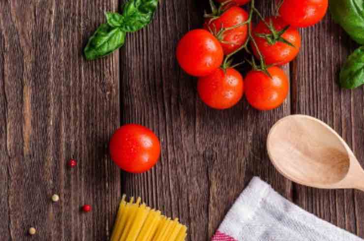 Alimentazione, quali sono i falsi miti? La risposta arriva dalla scienza