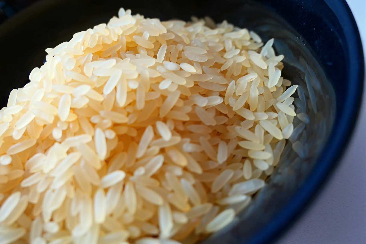 Mangiare riso riscaldato fa male? La risposta che non ti aspetti