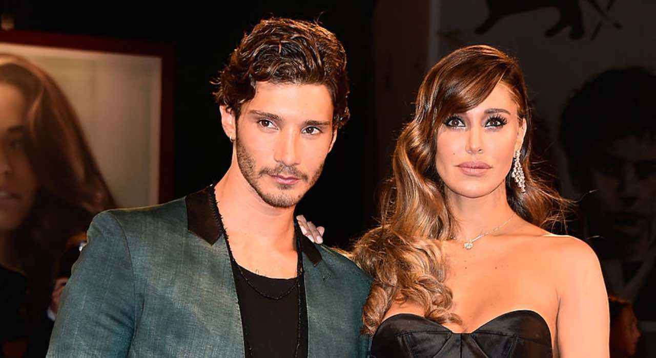 Stefano De Martino e Belen crisi: due incomodi nell'intimità