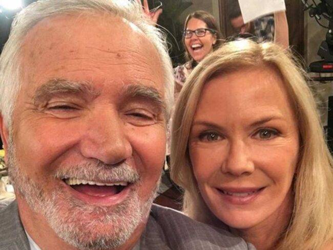 John McCook e Katherine Kelly Lang (fonte Instagram @johntmccook)