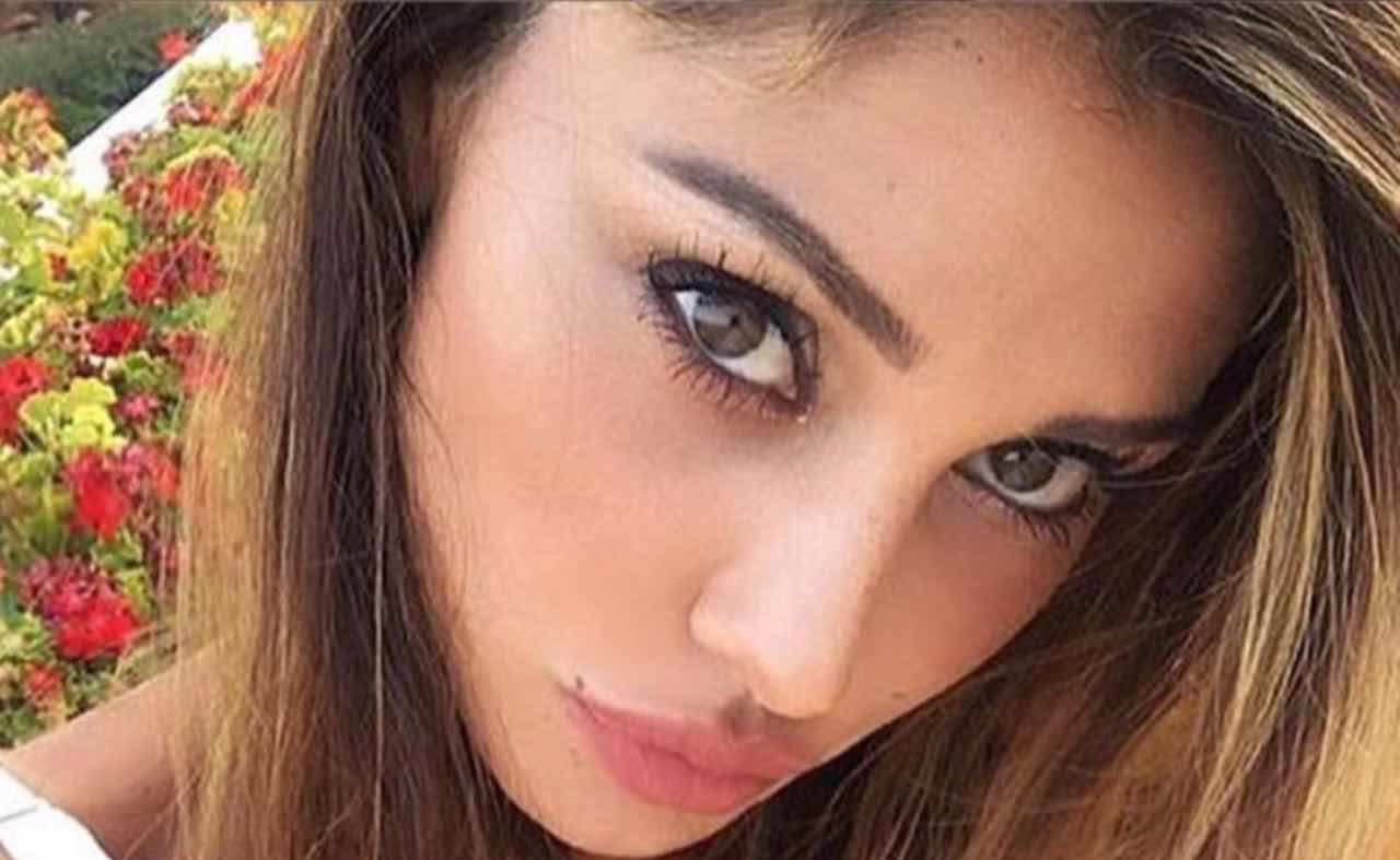 Stefano De Martino, arriva la poesia di Belen: "Per te, per non perderti"