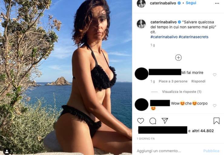 Caterina Balivo bikini: pensiero profondo, bellezza senza tempo