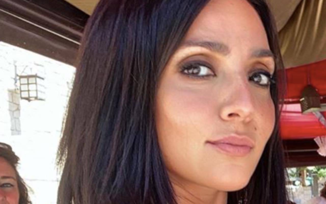 Ambra Angiolini trasparenze: niente Allegri, il 1° posto è suo