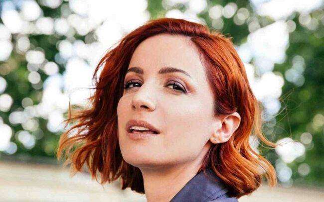 Andrea Delogu gradisce la proposta