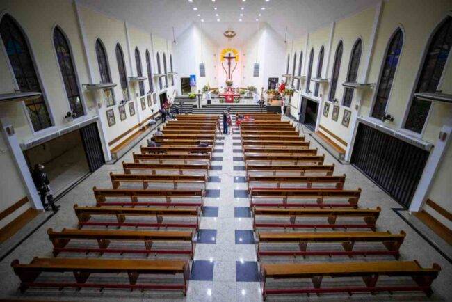 Milano, dai domiciliari al carcere: rubava le offerte in chiesa