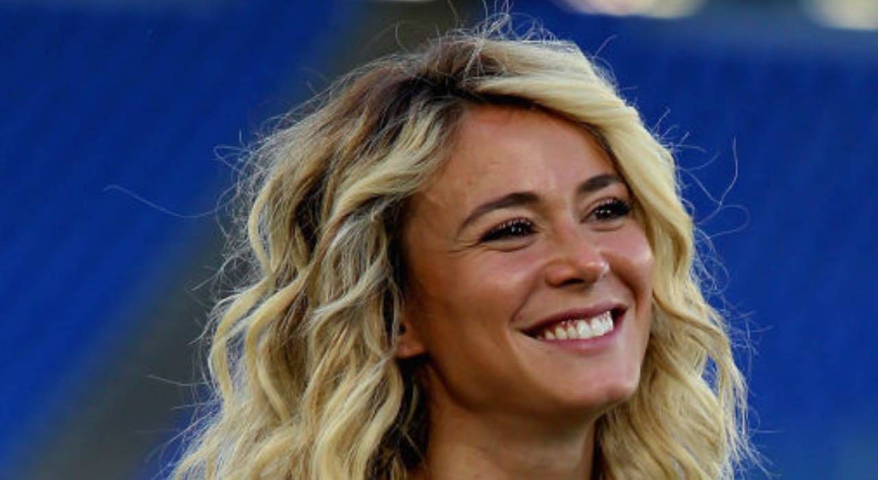 Diletta Leotta sexy fata per un giorno: 'trasformata' dalla magia