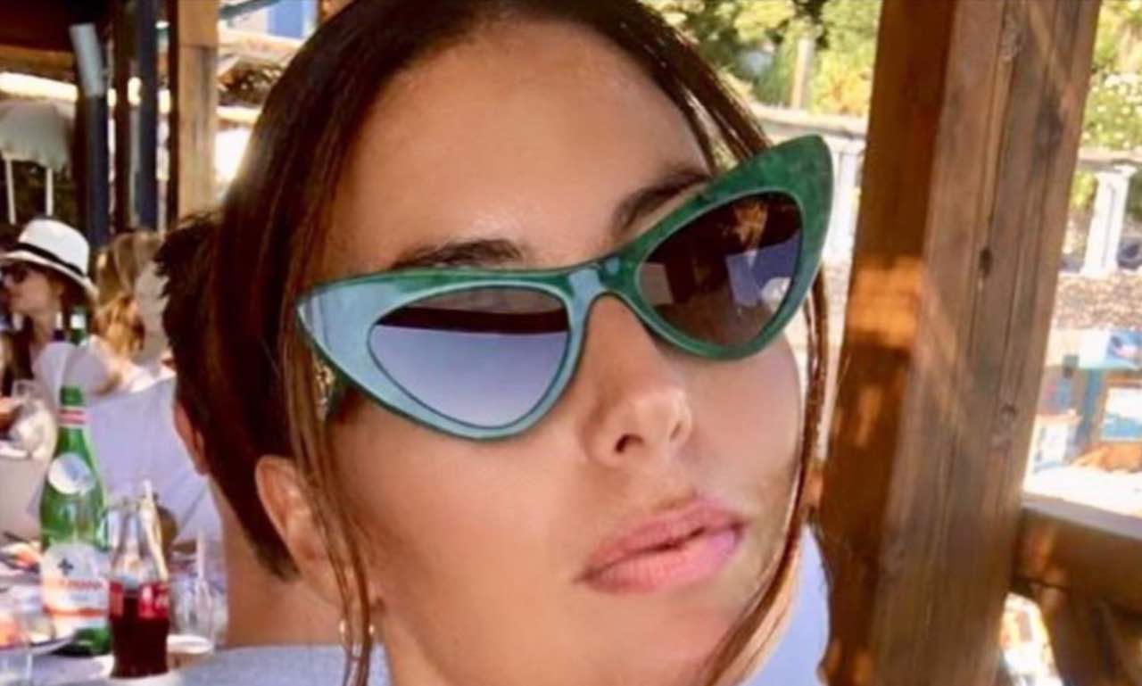 Elisabetta Gregoraci, tenere vacanze: è lui il suo vero amore