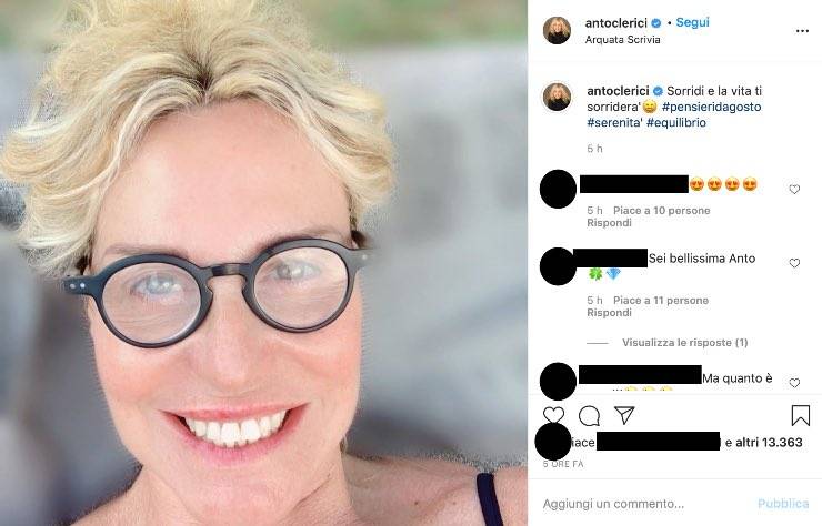 Antonella Clerici sorride ma divide i fan: “Magari fosse così”