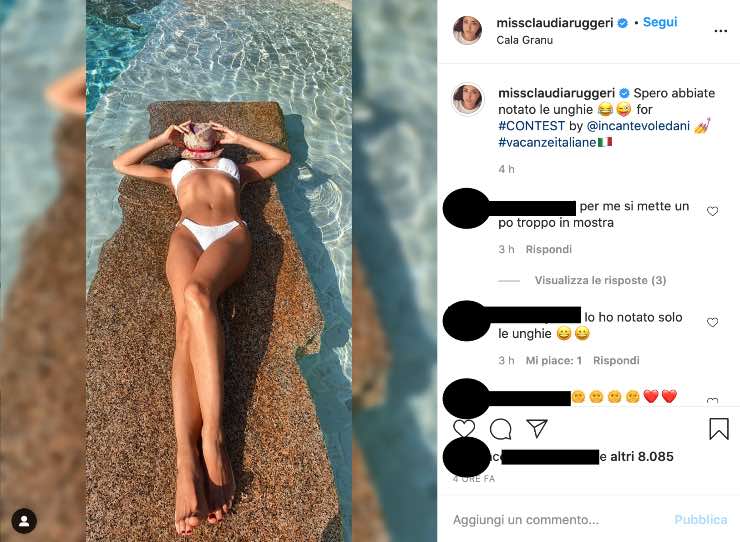 Claudia Ruggeri "meravigliosa": il bikini bianco è da perdere la testa