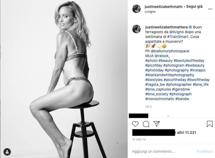 Justine Mattera intimo e forma al top: "perfezione della natura"