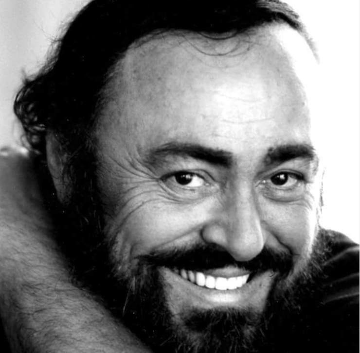 Morte Pavarotti