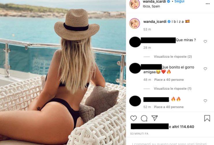 Wanda Nara bomba sexy ad Ibiza: il panorama che incanta i fan