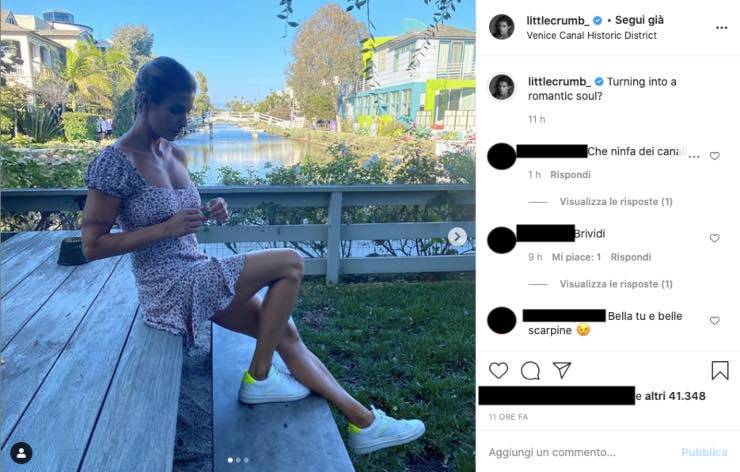 Elisabetta Canalis, torna bambina e 'trasforma' la foto in un dipinto