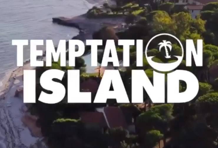 Temptation Island, Carlotta pazza di gelosia: "Il falso è lui!"