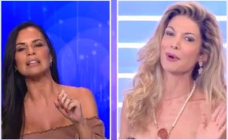 Antonella Mosetti si scaglia contro Maria Monsè: "Tu sei folle"
