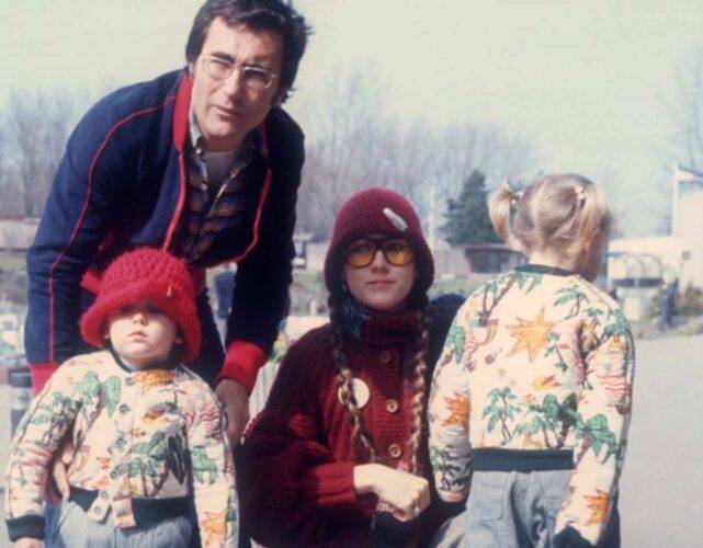 Foto di famiglia Carrisi-Power (fonte Instaram @yaripower)