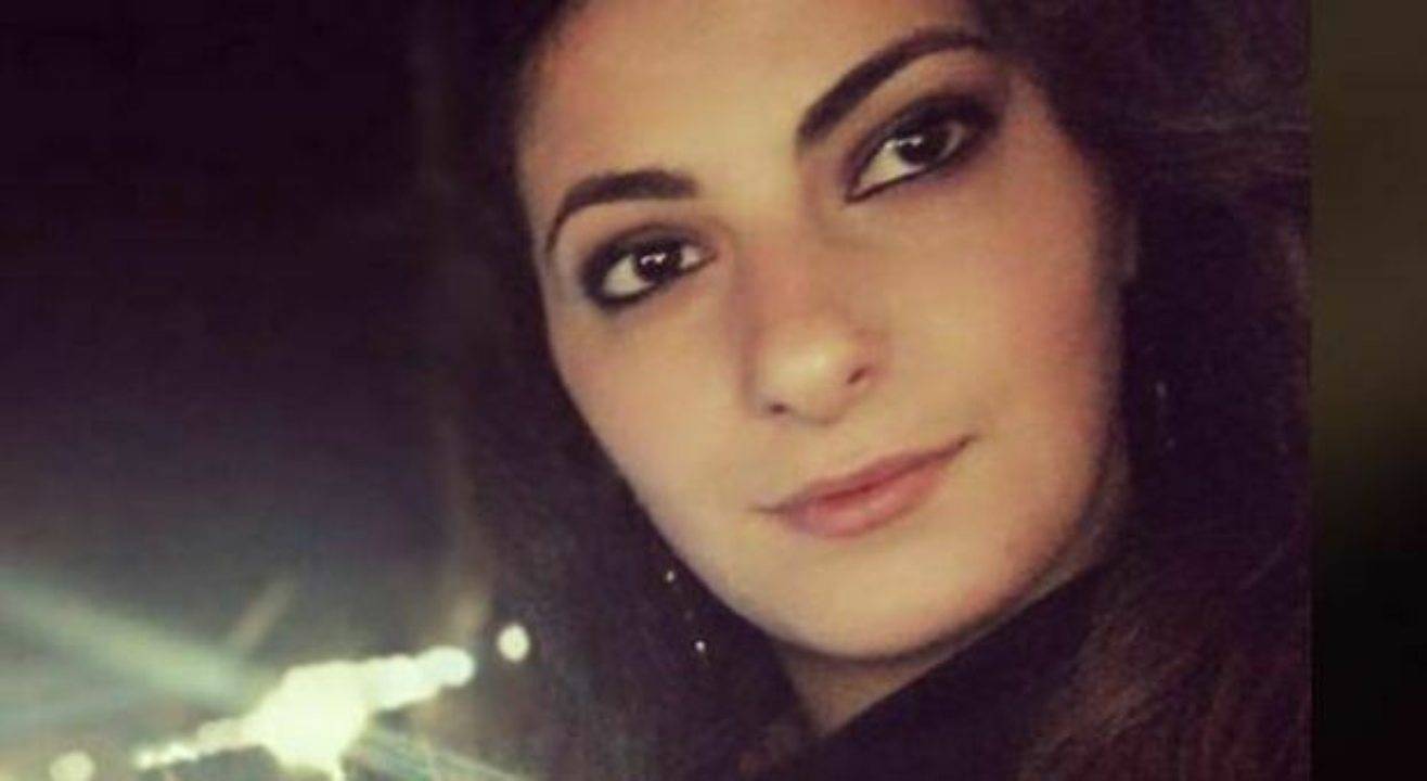 Ragazza morta salernitano