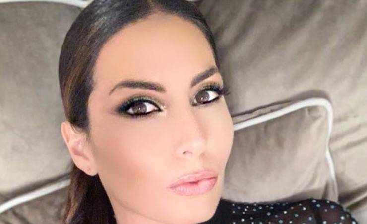 GF Vip, Elisabetta Gregoraci spiazza: chi l'aspetta fuori dalla Casa?