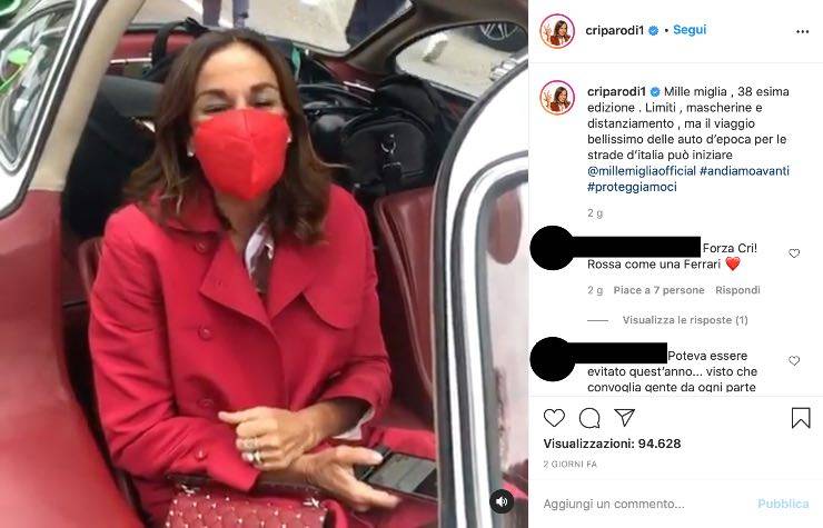 Cristina Parodi presa di mira: "Tutto fermo tranne le s******** dei ricchi"