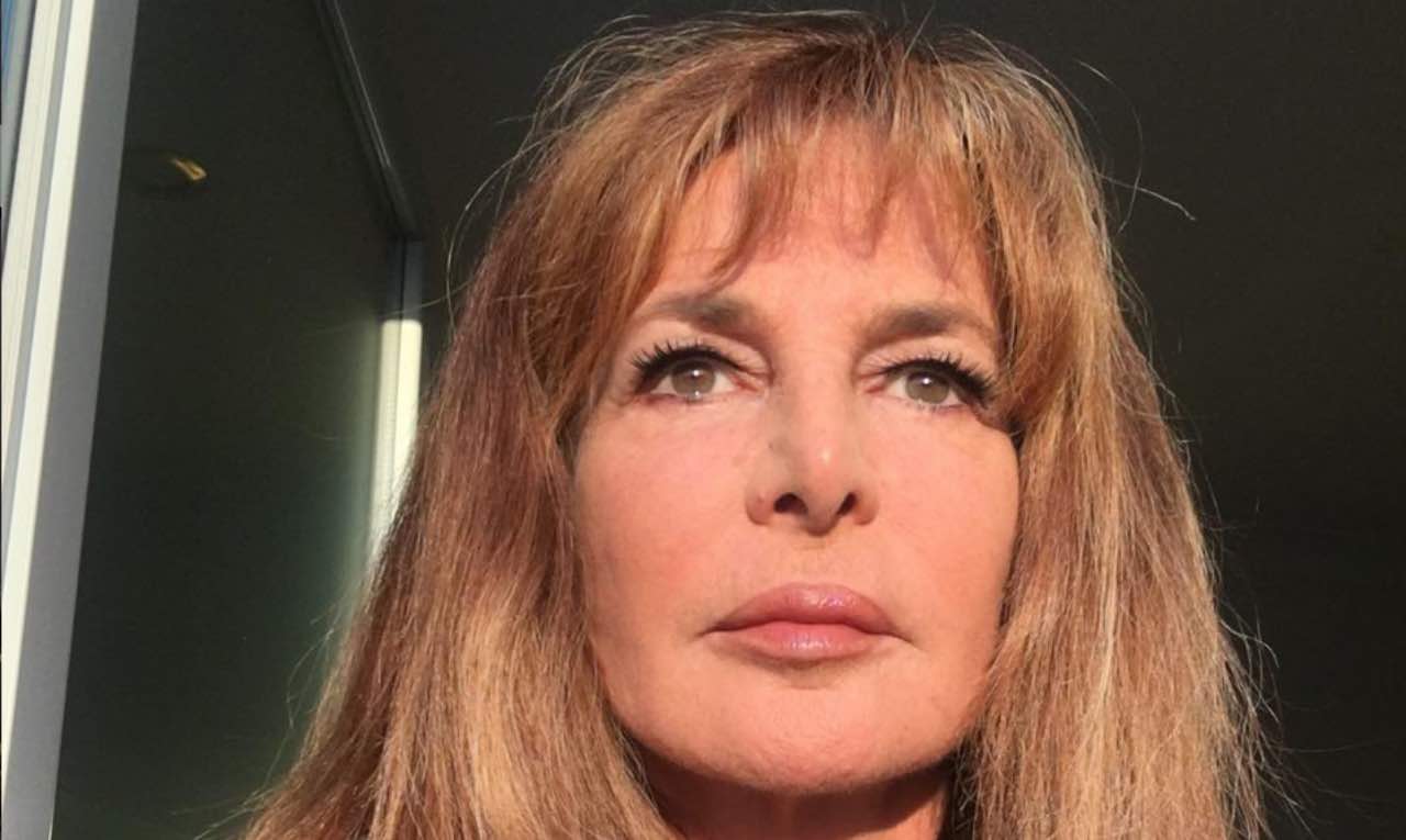 Giuliana De Sio, l'incredibile dramma: "mi sono ammalata, ero disperata"