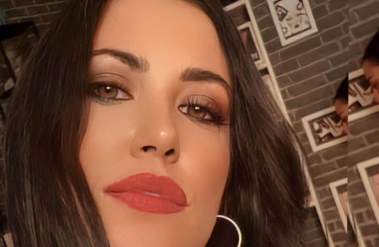 Claudia Ruggeri, lato b esplosivo: la Bonas fa impazzire in intimo