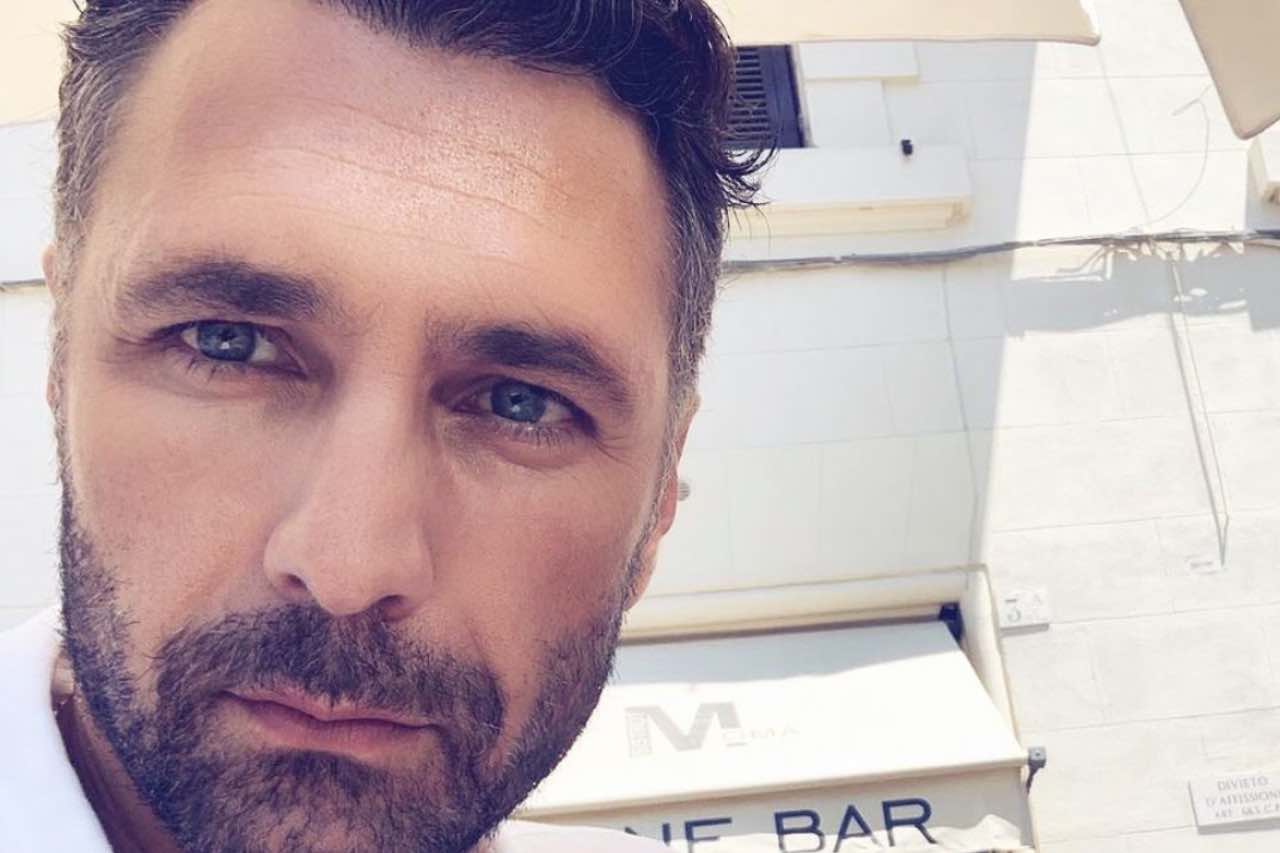 Raoul Bova, confessione inaspettata: "La mia notte è vivace"