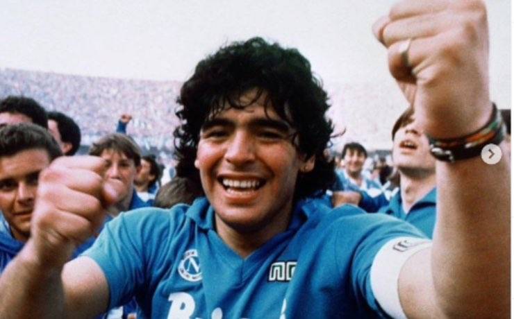 Cristina Capotondi saluta Maradona: "una storia così non la vedremo più"