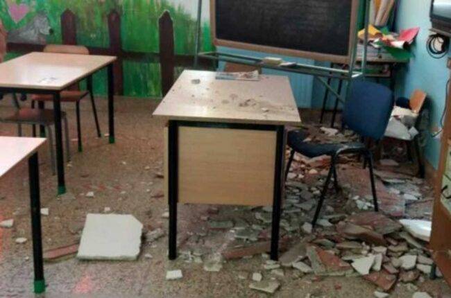 Palermo, tragedia sfiorata: crolla il tetto di una scuola elementare