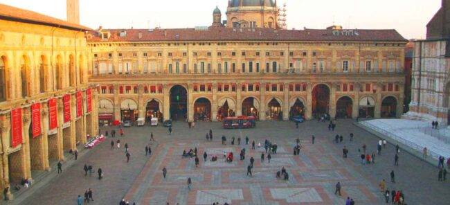 Niente rogo in Piazza Maggiore: Bologna resta senza capodanno 