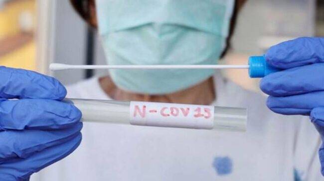 Covid, cosa dicono i pediatri: "Un caso su dieci è di un Under 19"