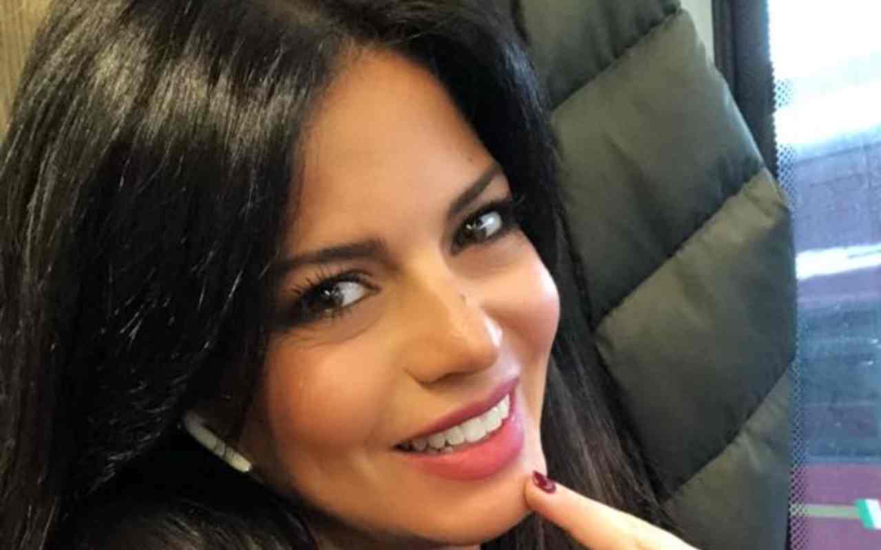 Laura Torrisi splendente