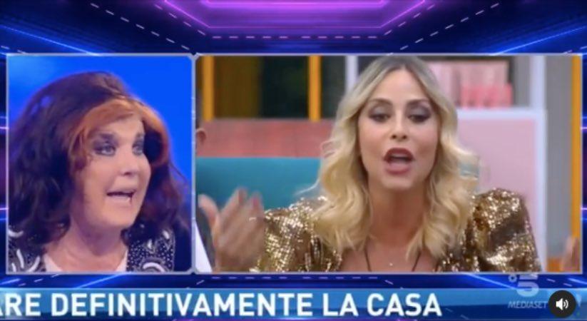 GF VIP, la contessa VS Stefania Orlando: "Zitta, bugiarda e falsa!"