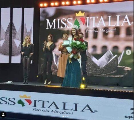 Miss Italia, vince Martina Sambucini: "superato i miei limiti", VIDEO