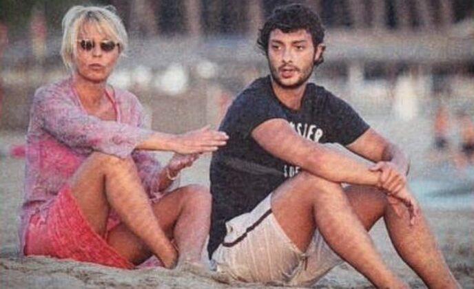 Cosa è Successo Al Figlio Di Maria De Filippi