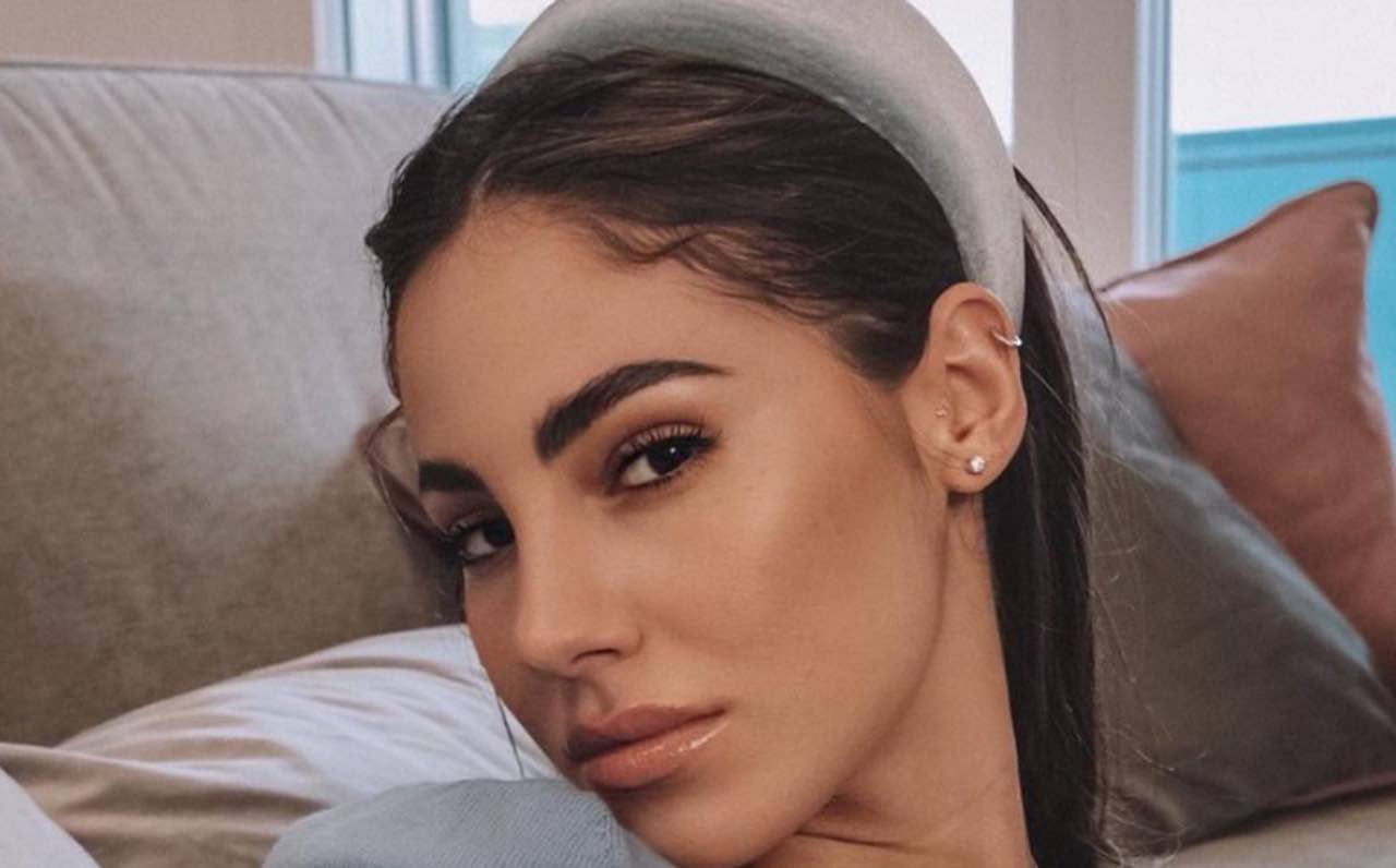 Giulia De Lellis si giustifica, ma i fan insorgono: "è un insulto a tutti noi"