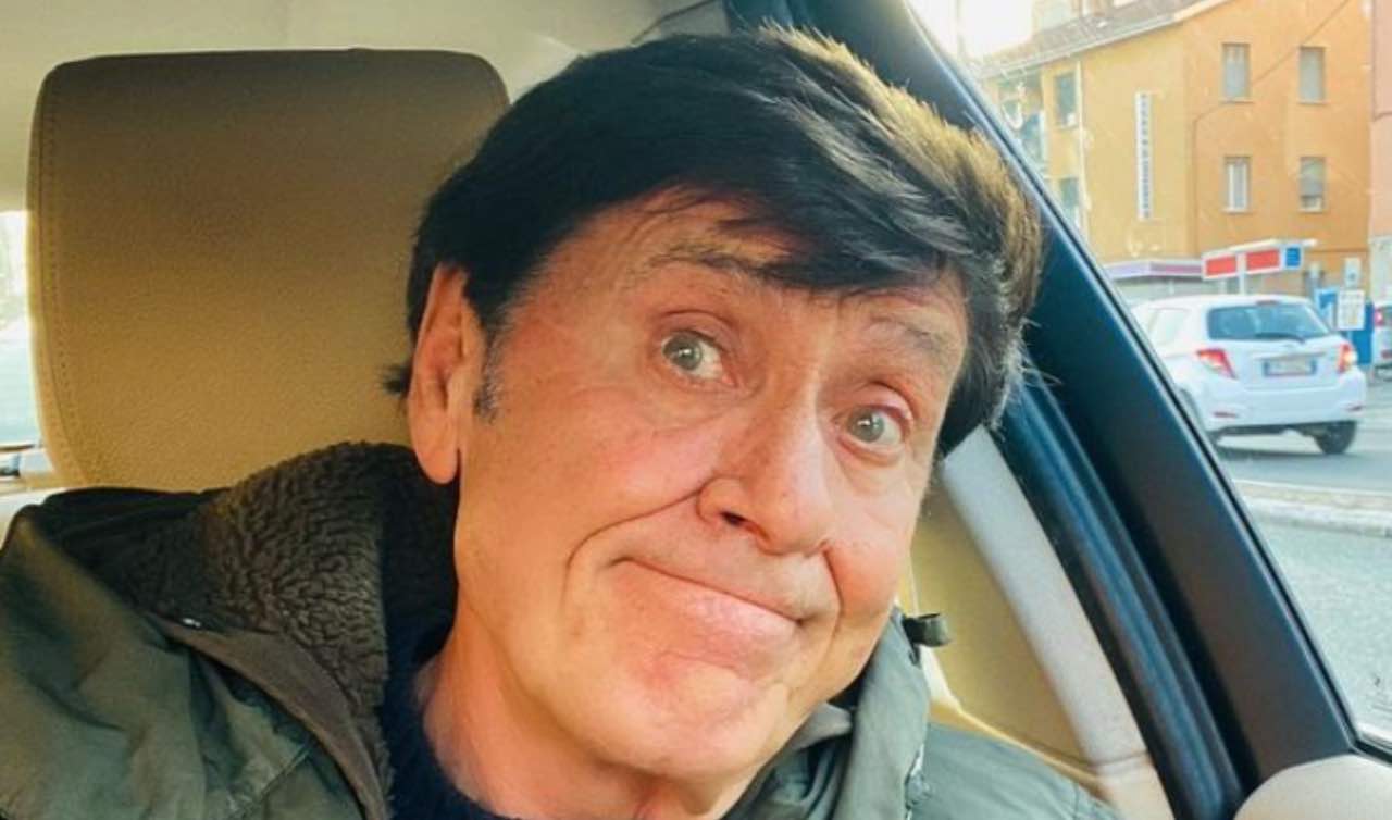 Gianni Morandi, grande dilemma: "Sono fermo da mezz'ora..."