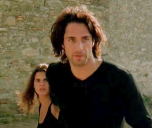 Bianca Guaccero giovanissima con Raoul Bova: insieme in passato