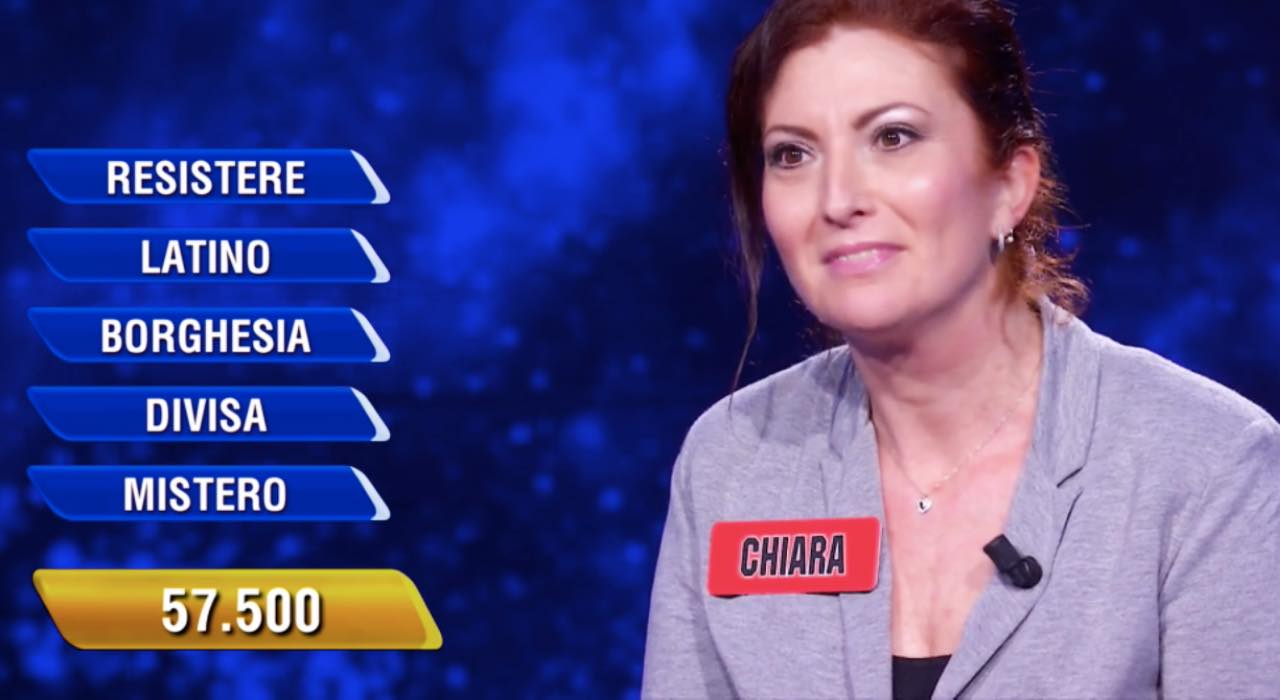 L'Eredità, il 'fascino' di Flavio Insinna 'confonde' Chiara: passo falso