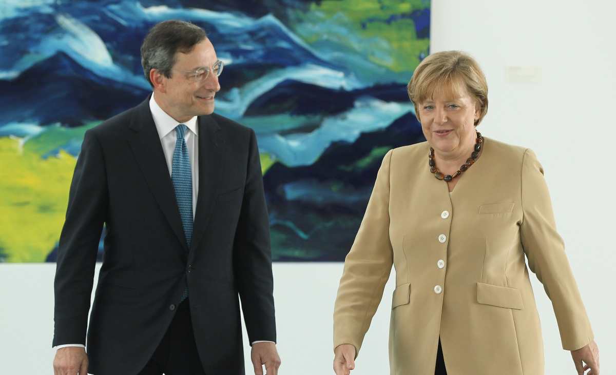 Mario Draghi e Angela Merkel (Getty Images)