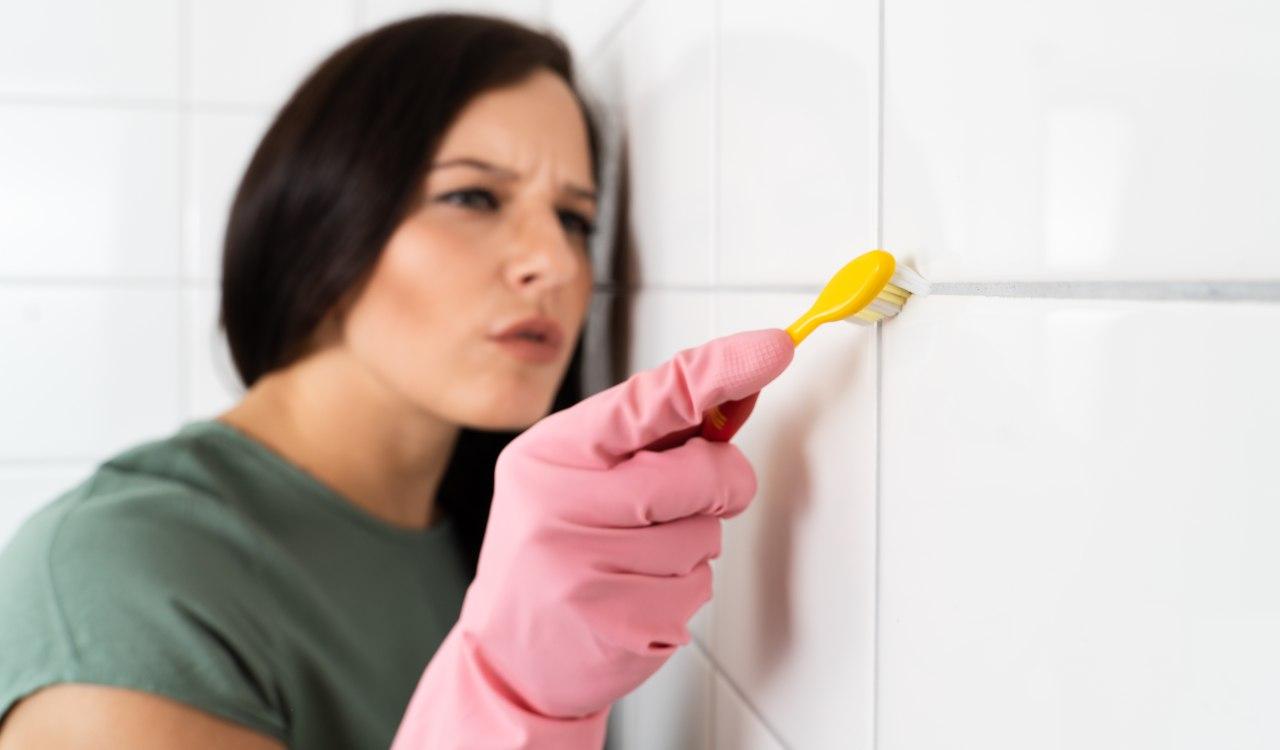 muffa silicone doccia