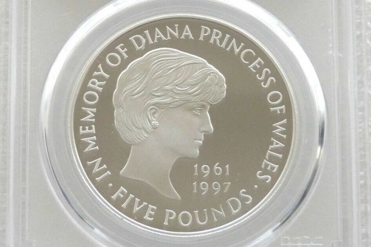 Diana, moneta da 5 pound fronte (Ebay)