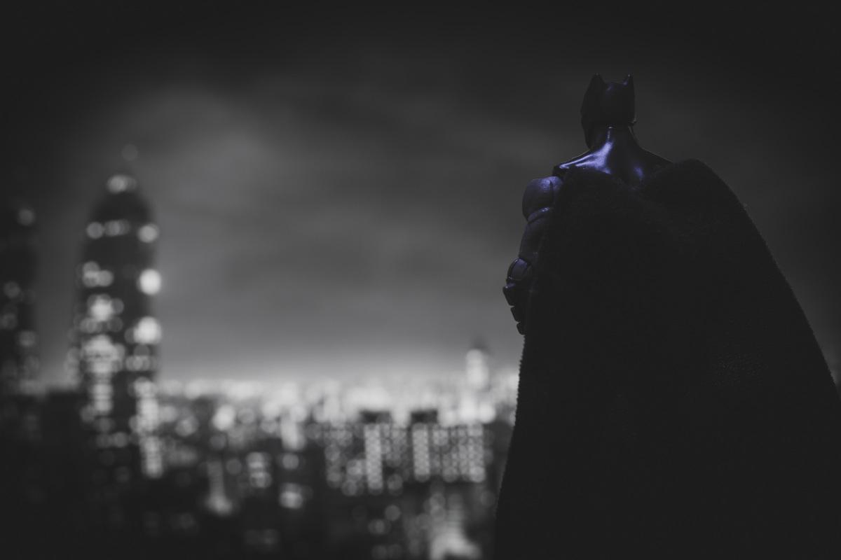 Batman uno dei fumetti di John Paul Leon (Adobe Stock)