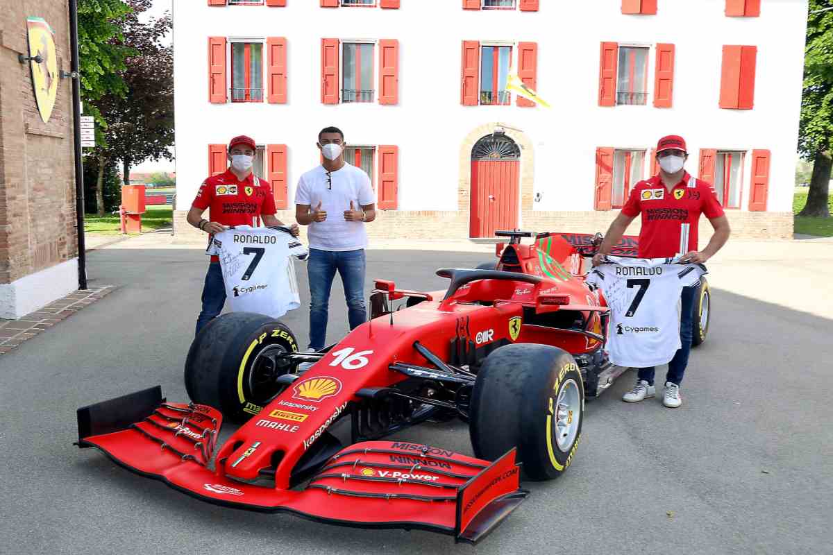Leclerc, Sainz e Ronaldo (Twitter)